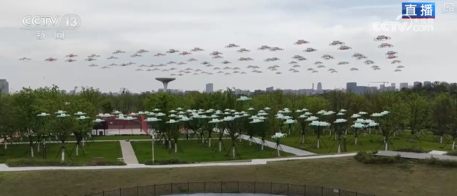 【奋进“十五五”实干开新局】开辟“低空+”新场景 低空产业空域开放、消费落地、产业壮大