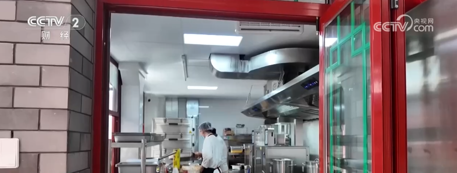 现代服务业以高品质、多样化、便利化供给满足百姓升级品质生活